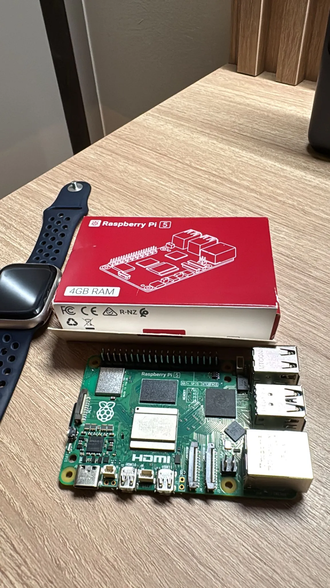 鬼哥的 Raspberry Pi 5 小卡